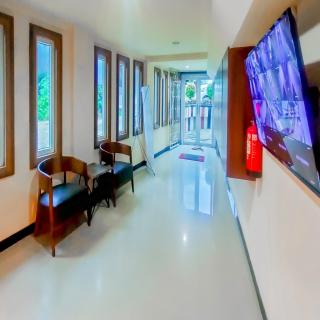 Urbanview Anelia Guest House Syariah Samarinda - Samarinda - 5