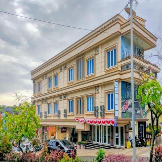 Urbanview Anelia Guest House Syariah Samarinda - Samarinda - 0