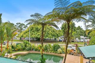Cozy Waterfront - Free Parking Pool - Cairns North - 6