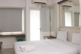 Cozy and Warm Studio at Grand Sentraland Karawang Apartment By Travelio - Karawang - 9