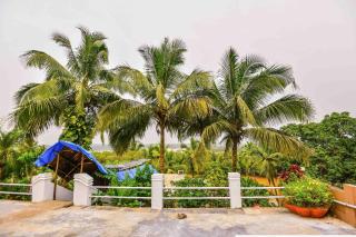 Nirvana Lodge by EbonyStays, Goa - 9