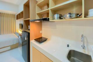 Nice and Compact Studio at Tokyo Riverside PIK 2 Apartment By Travelio - Rawalembang - 1