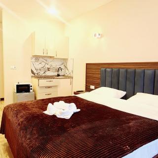Comfortable Apartment#6 with Amenities Sea View Free Wi-Fi Kitchen Balcony - Batoemi - 7