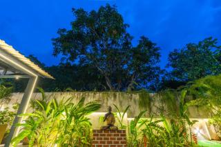 ELIVAAS 3 BHK Pvt Pool & Bar - Villa Valerie - Oxel - 4