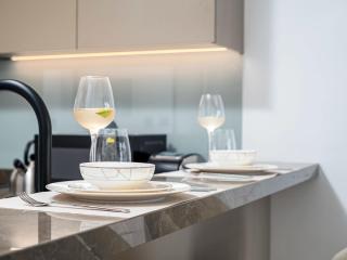 Exceptional 1Bedroom with Premium Amenities - Dubai - 2