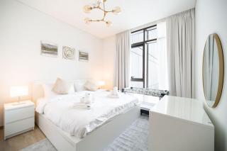 Bright 1-bdr apartment View of Harbour Creek - Dubai - 4