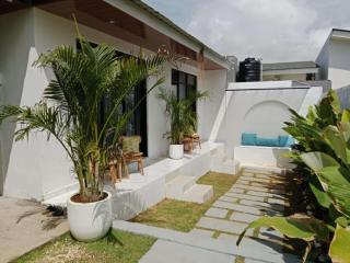 Yuli Homestay - Uluwatu - 1