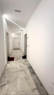 Sirena Pearl Tangier Cornice - 7