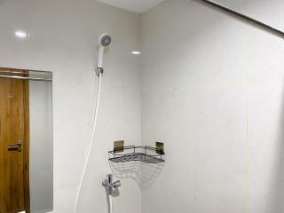 Homey and Minimalist Studio Gateway Park LRT City Bekasi Apartment By Travelio - Bekasi - 4