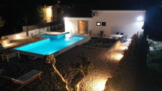 Vacation House Lavanda NEW! Heated pool - Zadvarje - 6