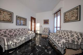 232b - A casa di Rita, centro città, 150metri dalla spiaggia e dal mare - 8