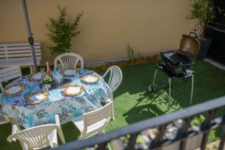 Cosy House with Paris Metro Direct Champs Elysées Eiffel Montmartre - 7