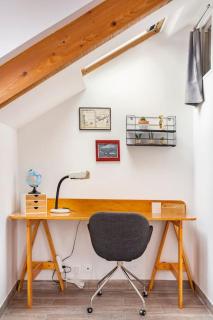 Cosy House with Paris Metro Direct Champs Elysées Eiffel Montmartre - 5