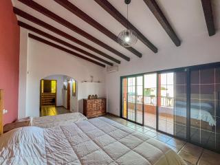 Valsequillo Rural 2BR Home - Terrace & Nature View - 8