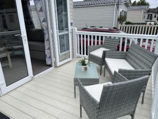 The Thimble Static Holiday Home - Lancaster - 1