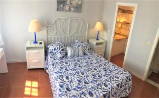 Alcaudón, Isla Canela - By AC REAL - 1