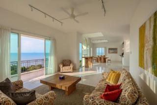 Panoramic Seaview Holiday Home - Batu Ferringhi - Batu Ferringhi - 0