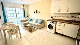 El Medano Surf Playa y Relax by Deihu Experiences - 1