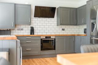 Coastal Garden Retreats - Poole - 4