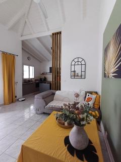 Private House, Pierrette 3 rooms - 4