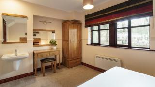 2 Bedroom Dog Friendly Cottage At Windermere Marina Village - Bowness-on-Windermere - 5