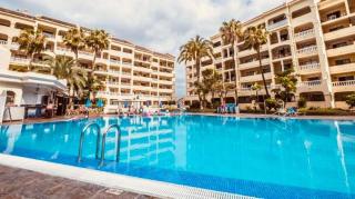 Castle Harbour 8 - Los Cristianos - 0