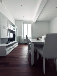Farini House - next to the academy of modena - 9