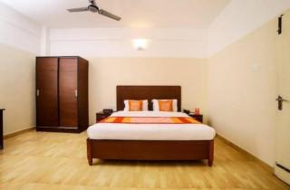 Hotel Tayas - Trippapur - 2