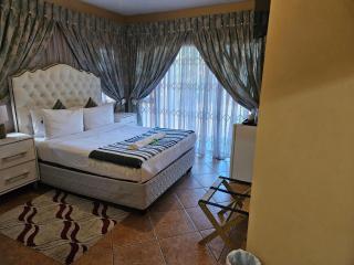 AMM Guesthouse - Gqeberha - 1