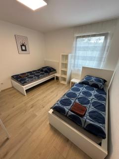 MG 35-MG36 Schön gelegenes Apartments im Zentrum in Mönchengladbach - Mönchengladbach - 1