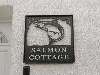 Salmon Cottage - 9