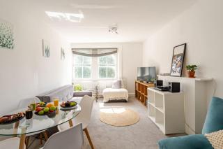 West Oasis - 6 sleeps - Notting Hill - London - 0