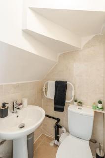 West Oasis - 6 sleeps - Notting Hill - London - 8