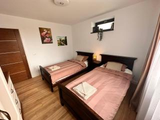 Apartament Spatios, Parcare in Curte Privata - 2