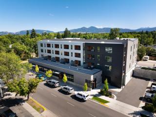 Stylish SoBo Condo - Steps to Main St - Bozeman - 4