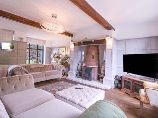 Home by the Sea - Clacton-on-Sea - 3