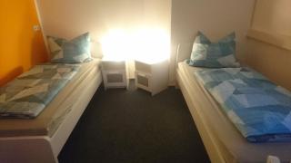 Zweibettzimmer mit Gemeinschaftsküche und Gemeinschaftsbädern - Hohenstein-Ernstthal - 2