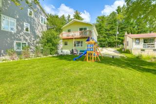 Spacious Getaway with Boat Dock in East Troy! - 0