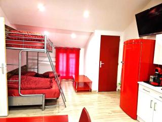 11 - Très joli 2 pièces tout équipé pour 1 à 5 personnes, vue sur parc arboré, parking privatif gratuit, grand fourgon possible, tout le linge de maison est fourni - Razac-sur-lʼIsle - 9