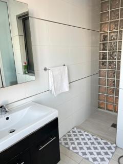 Premier Mansions - 4