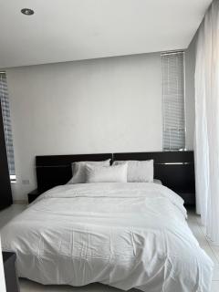 Premier Mansions - 2