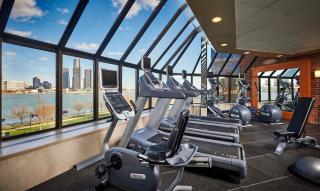 Best Western Plus Waterfront Hotel - Windsor - 5