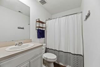 Perfect Home 4bdrm 2bath - Tomball - 6