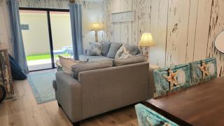 106 - 2/2 Newly Renovated Fabulous Condo - New Smyrna Beach - 3