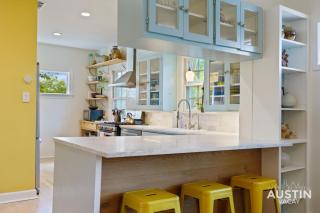 Charming Vintage House in Zilker with Hot Tub and Parking - Austin - 7
