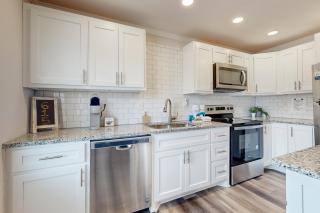 Capitol Hill Retreat A, B, C - Nashville - 5