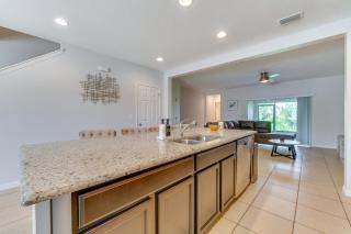 12 Mi to Disney Parks Townhome with Pool Access! - Davenport - 1