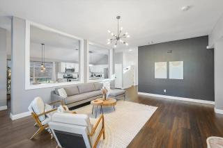 Resort-Style Pool Home with Cinema, Gaming, & Hot Tub for the Holidays - Mesquite - 2