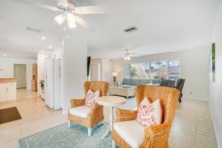 Heated Pool, Dock and Canal Access Cape Coral Home - Cape Coral - 5