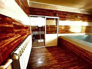 5 bedroom Villa for up to 10 people - Baku - 2